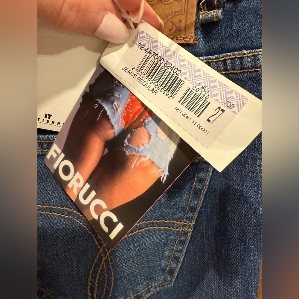 Fiorucci Women’s Angel Med Blue Wash Straight Jeans Size 27 NWT - Picture 4 of 7